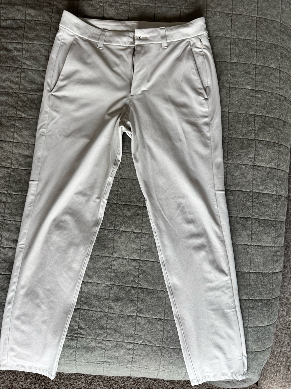 Lululemon ABC Men’s Slim Tapered Pants